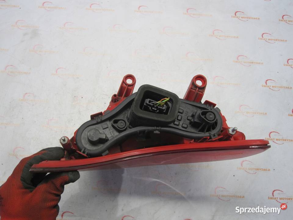 PEUGEOT 3008 I LIFT 12r lampa lewa tył świętokrzyskie