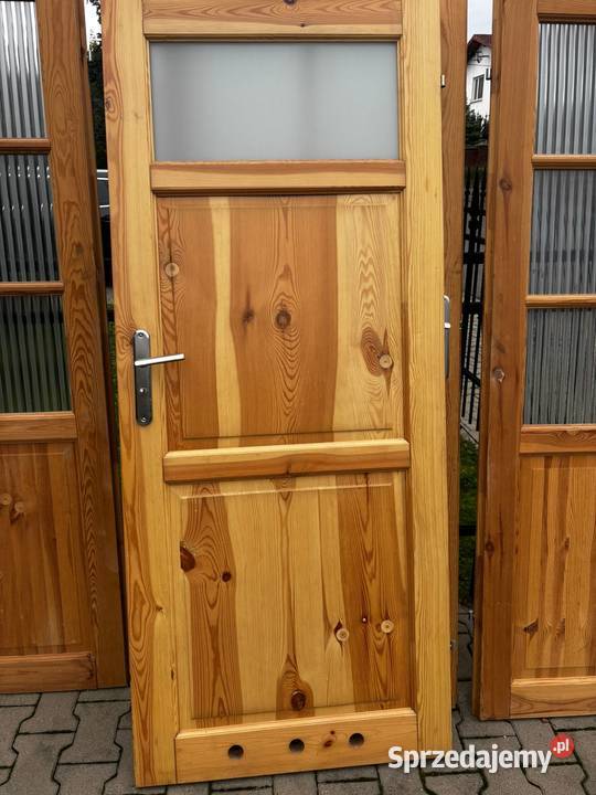 DRZWI WEWNĘTRZNE OŚCIEŻNICA