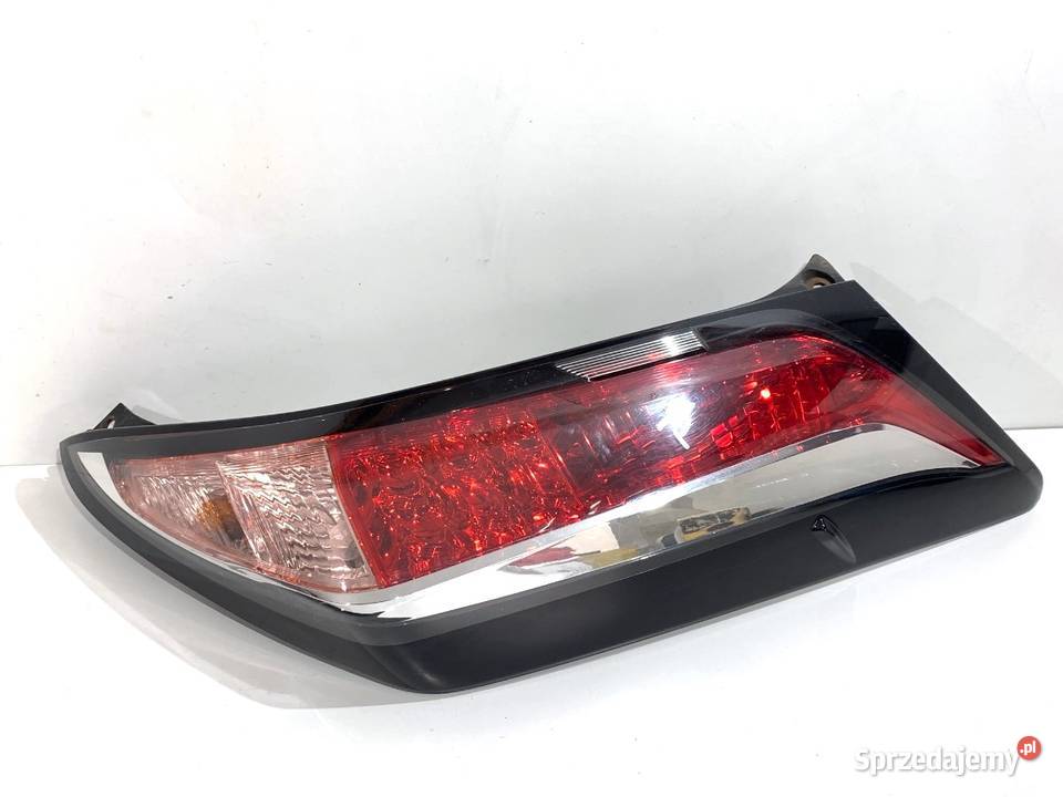 LAMPA PRAWY TYŁ TOYOTA AYGO II Hatchback ŚWIATŁO sprzedam