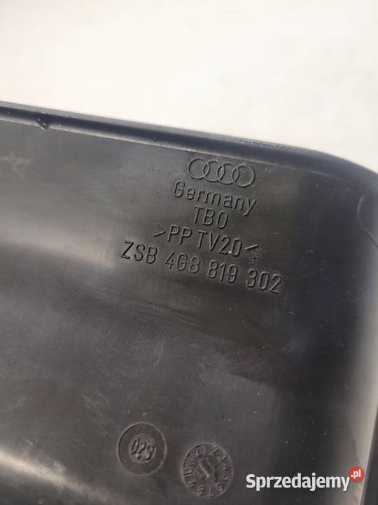 KRATKA POWIETRZA PRAWY TYŁ AUDI A7 4G8819302 osobowe Przystajń sprzedam