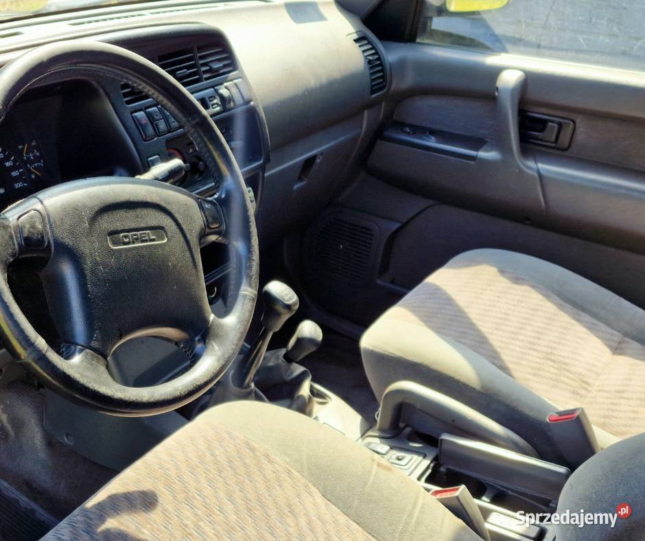 Opel Monterey 32 V6 części w całośći Monterey Kraków sprzedam