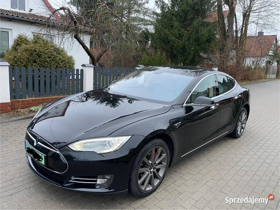 Tesla S P85 Performance Europa full panorama Kętrzyn
