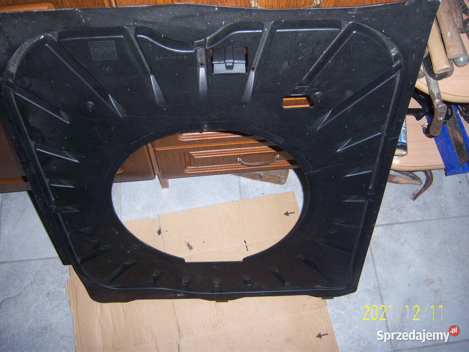 Mercedes 124 E płyta podłoga bagażnika Pozostałe świętokrzyskie Kielce