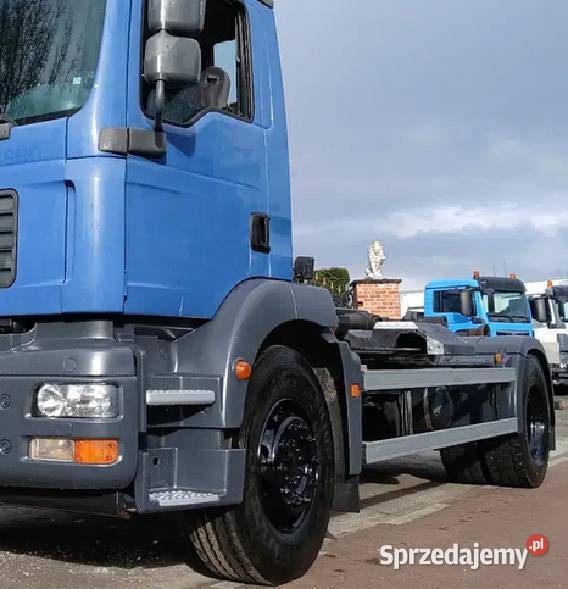 hakowiec 4x2 MAN TGM 18330 do pojemnikow diesel Warszawa