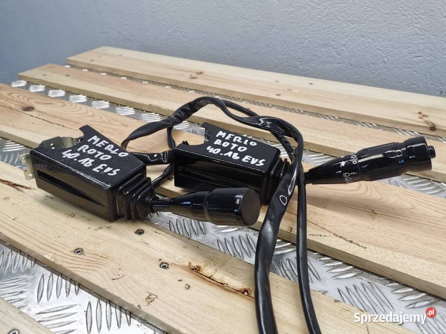 Przełącznik jazdy Merlo 4018 Roto Wilkowo sprzedam