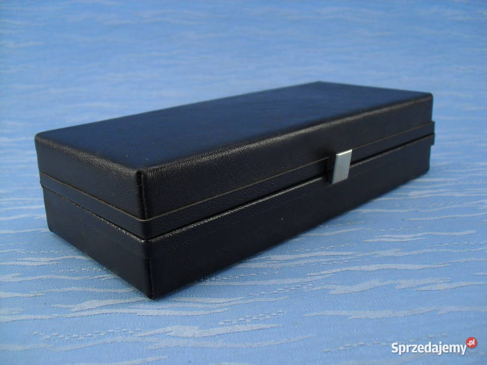 M A K R O Lampki błyskowe do makro zdjęć Bielawa