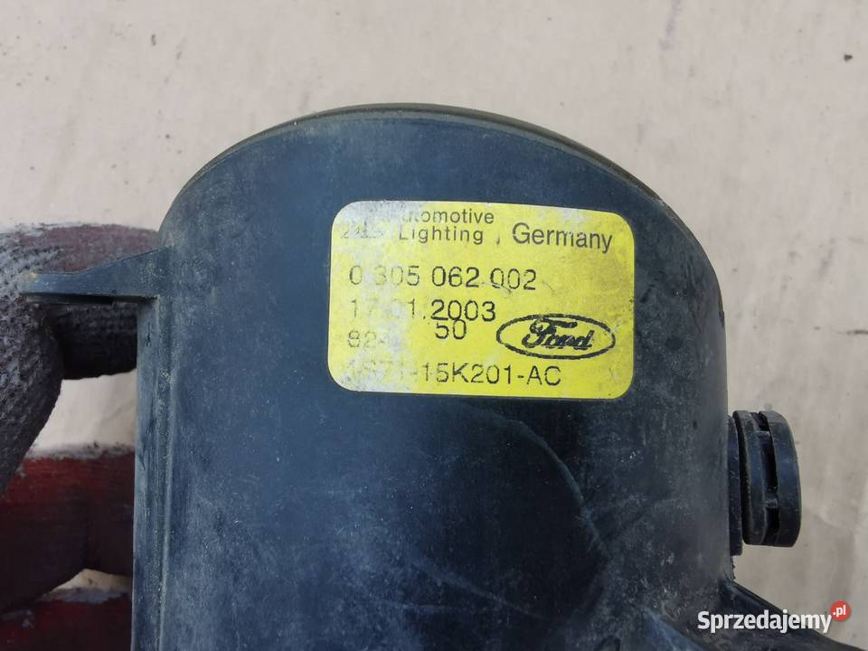 Halogen ford mondeo mk3 prawy lewy 1305200005 osobowe wielkopolskie Sieraków sprzedam
