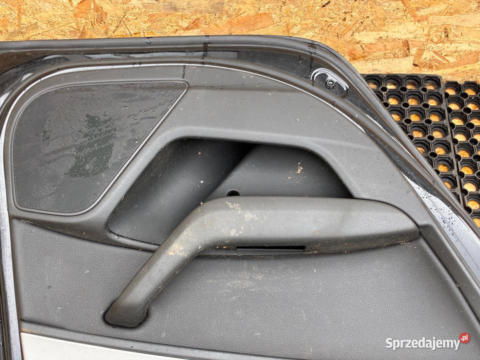Audi A6 C7 kombi allroad DRZWI TYŁ LEWY LEWE sprzedam