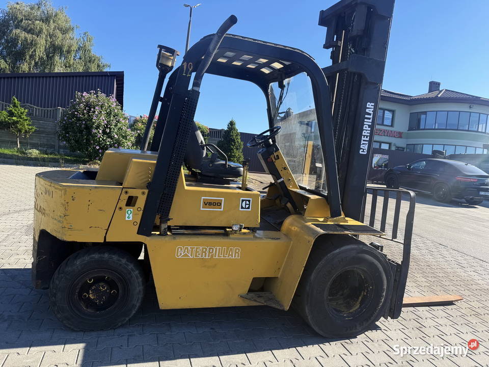 wózek widłowy CATERPILLAR V80D 4000 bliźniacze Działoszyn sprzedam