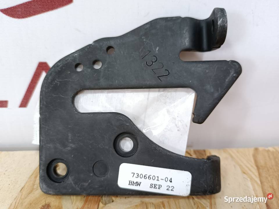 BMW i3 I01 i3 I01 LCI UCHWYT RYGIEL ZACZEP Pleszew