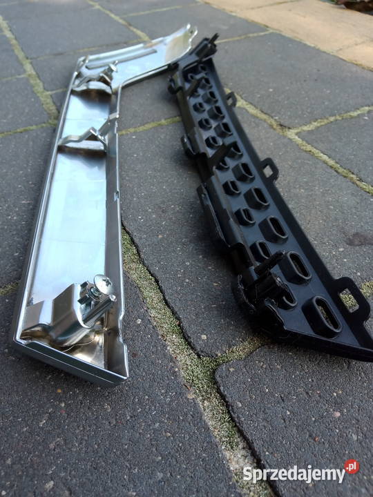 Mitsubishi outlander 201920 listwa zderzak Rok produkcji 2019 sprzedam