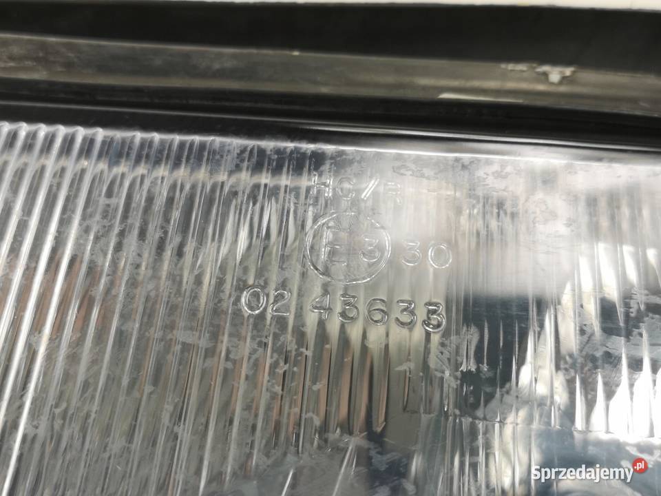 LAMPA PRAWY PRZÓD LANCIA THEMA 19881994 NOWA
