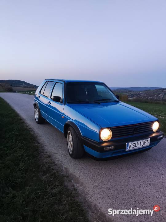 Volkswagen Golf 2 nieuszkodzony