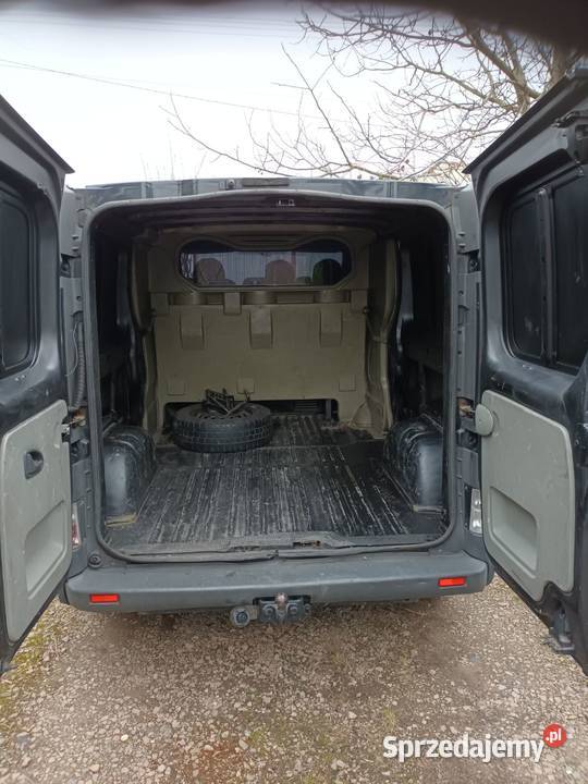 Sprzedam Opla Vivaro 19 z 2006 roku 6 osób 101KM Skawina