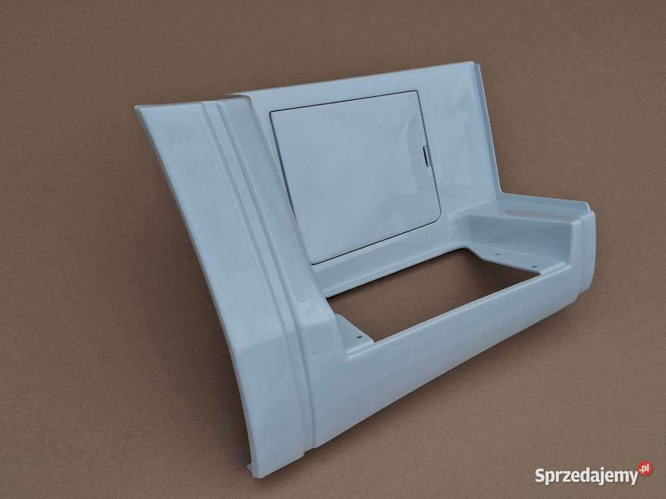 IVECO SWAY STOPIEŃ PRAWY DOLNY OBUDOWA WNĘKA ciężarowe Pozostałe Bieleń