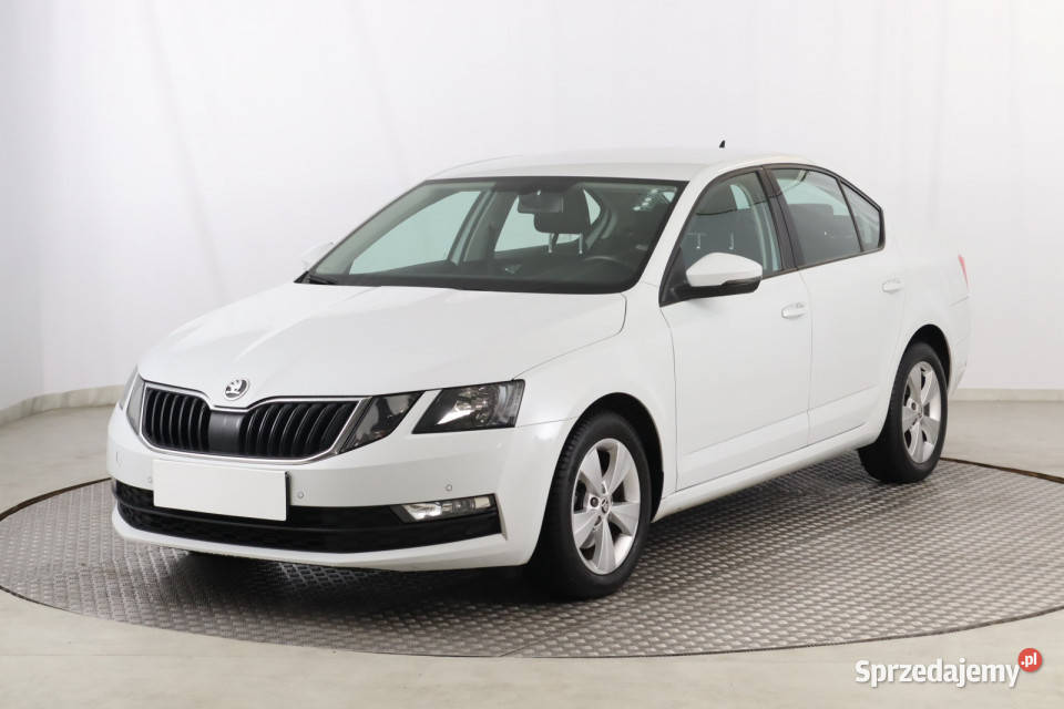 Skoda Octavia 10 TSI gniazdo USB