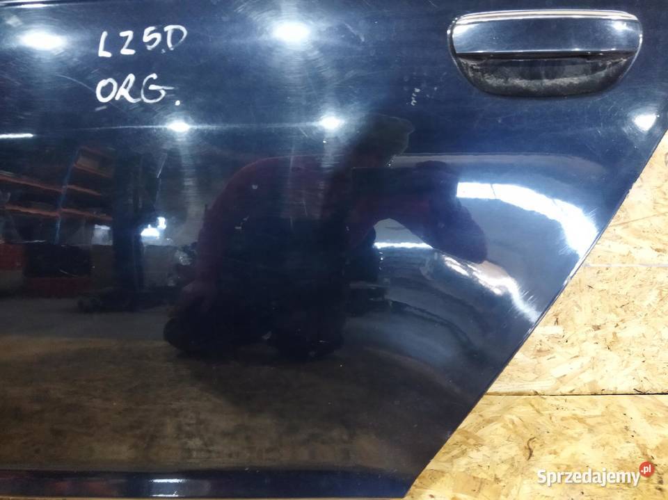 DRZWI LEWY TYŁ AUDI A6 C6 LZ5D SEDAN AVANT Przystajń