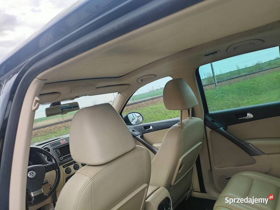 Tiguan 20 TDI 140 4 Motion Automat bi Xenon kamera cofania Brzeziny