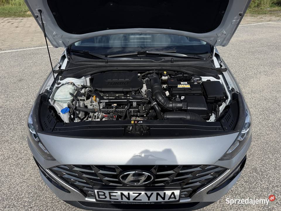Hyundai i30 15 BENZYNA Klimatronik Nawigacja ogranicznik prędkości Konin