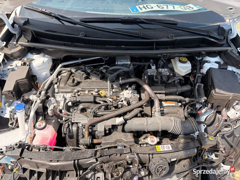 TOYOTA Yaris IV 16 Hybride 116 Dynamic HG677 1600cm3