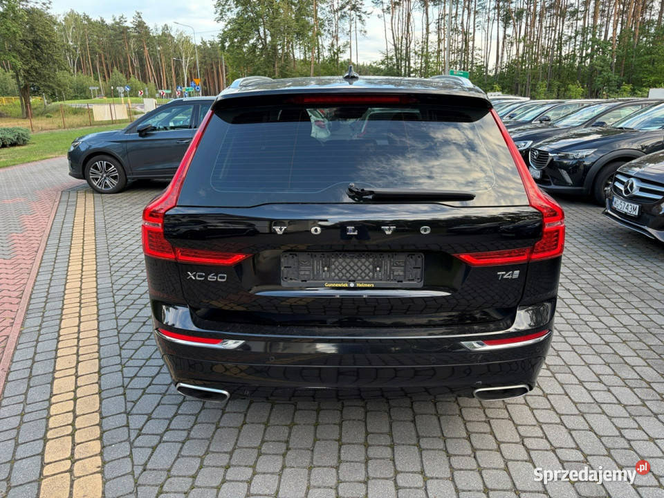 Volvo XC 60 20 T4 190 Inscription FV23 II 2017 mazowieckie Lipówki