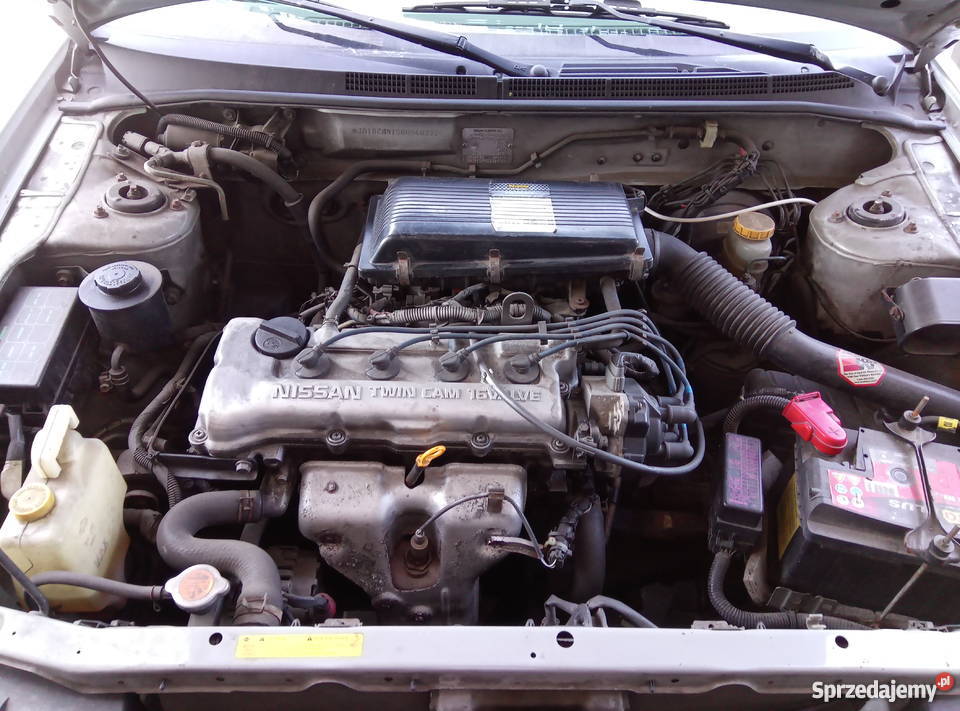 Nissan Almera 98 16 Pb 100 sedan manualna