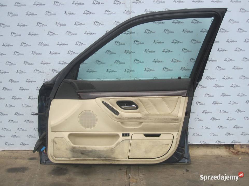 BMW E38 LIFT 01r drzwi prawe przód