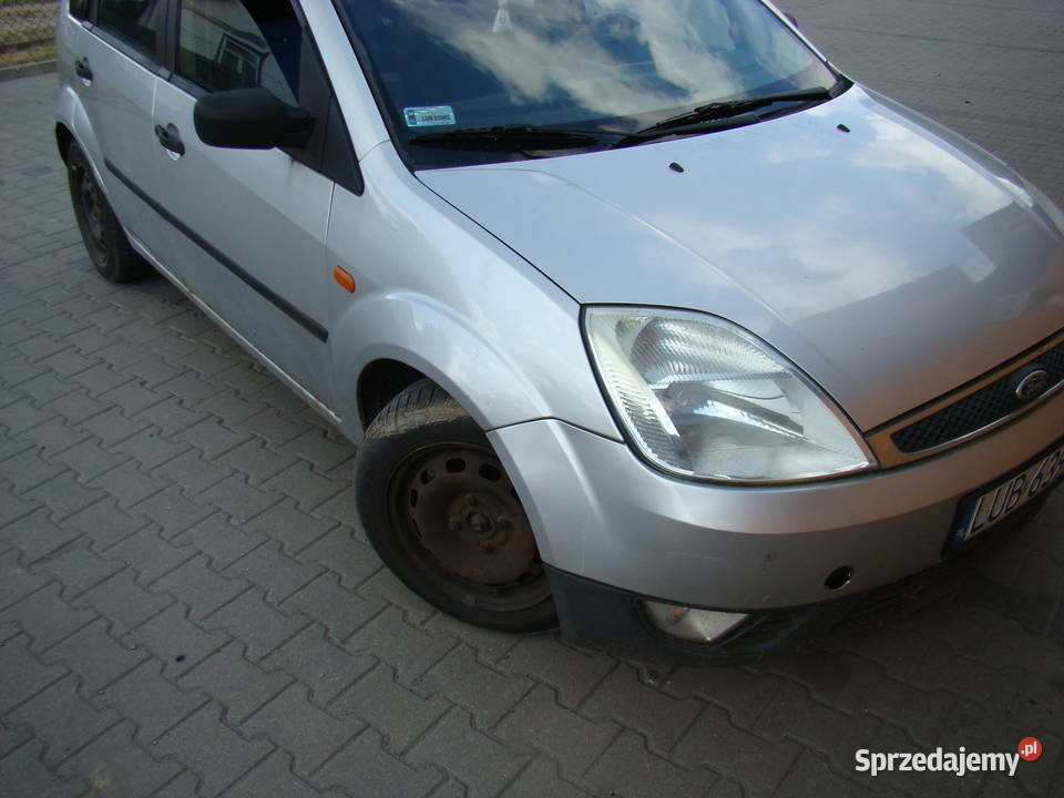 Ford Fiesta 2003r 13B