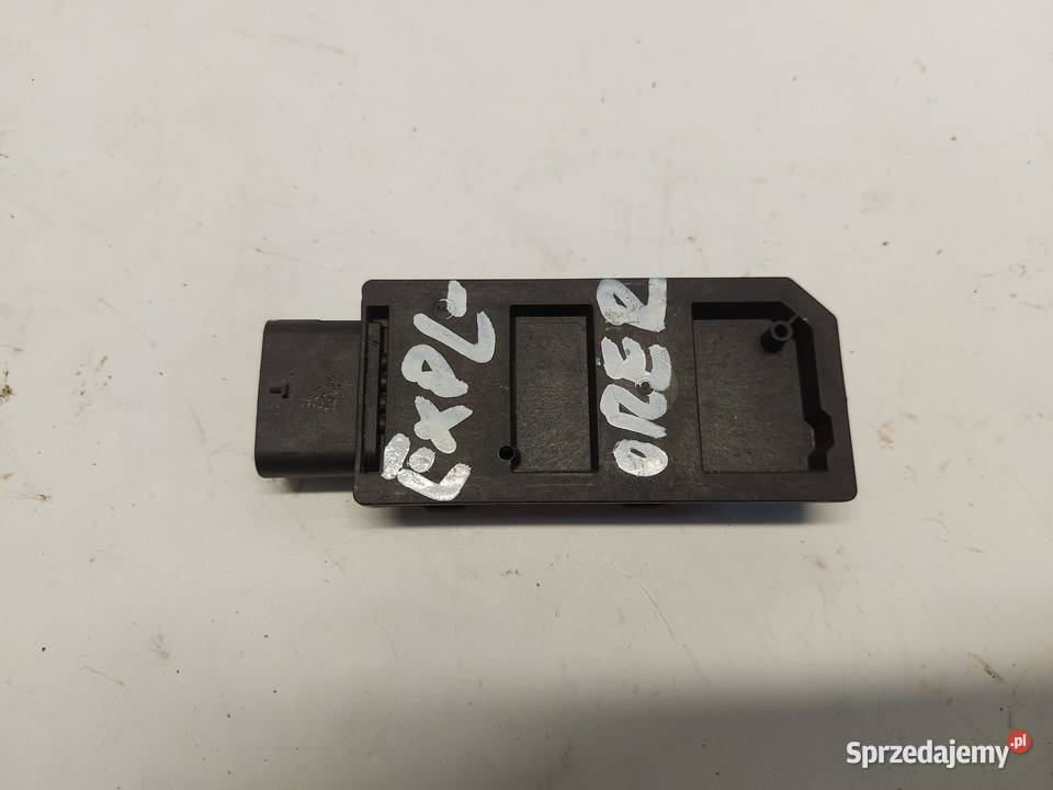 Ford Explorer VII R2KB WZMACNIACZ ANTENOWY Panele sterowania, przełączniki