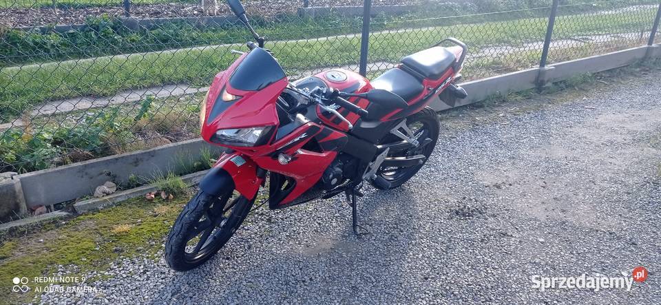 Honda CBR 125 jc 39