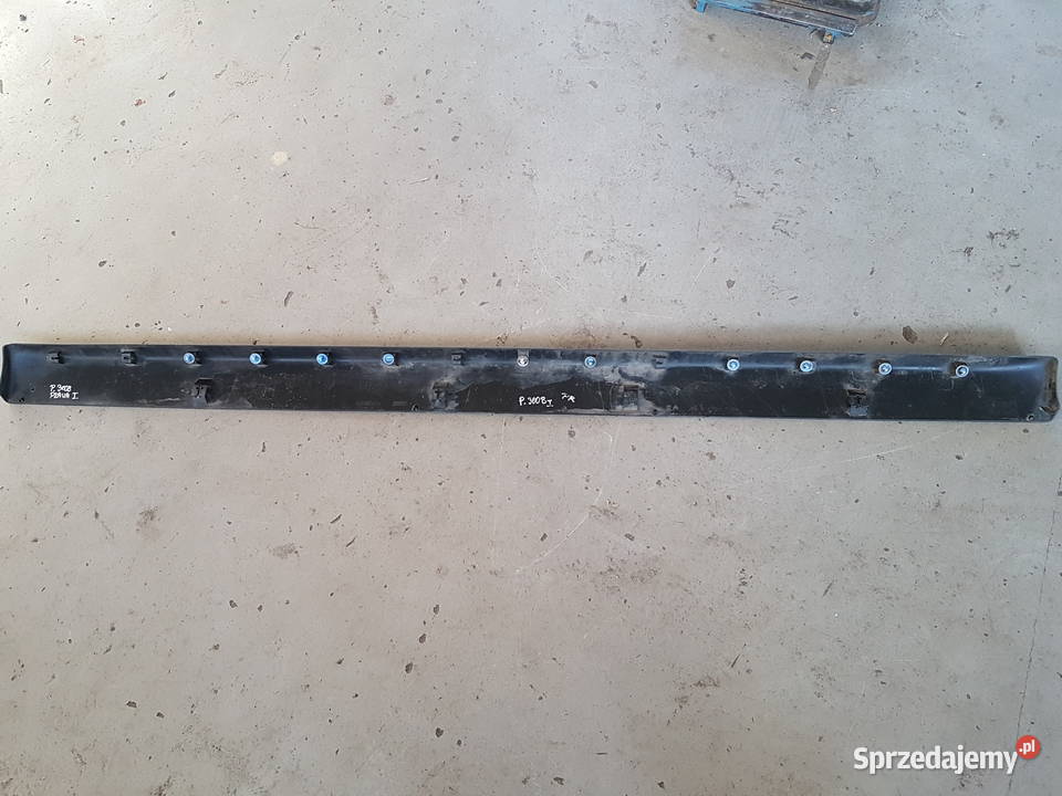 PEUGEOT 3008 I LISTWA PROGOWA PRAWA LISTWA PROGU Rok produkcji 2012 Turek