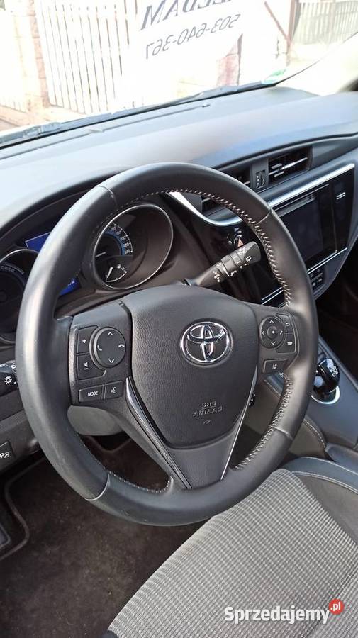 Toyota Auris Hybrid Prestige 146750km