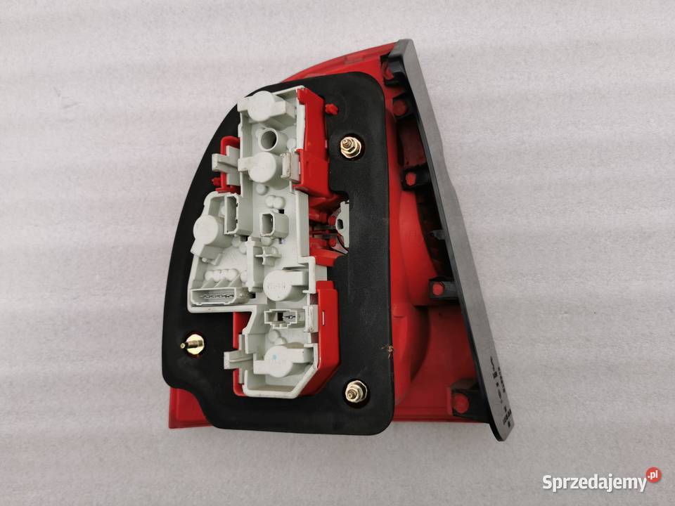 Lampa Prawy Tył Tylna Prawa VW Passat B5 Lift Wyszków