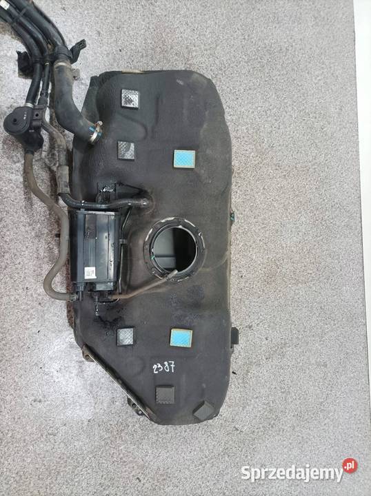 ZBIORNIK PALIWA BAK 10 B 31100H8240 Kia Stonic I osobowe sprzedam