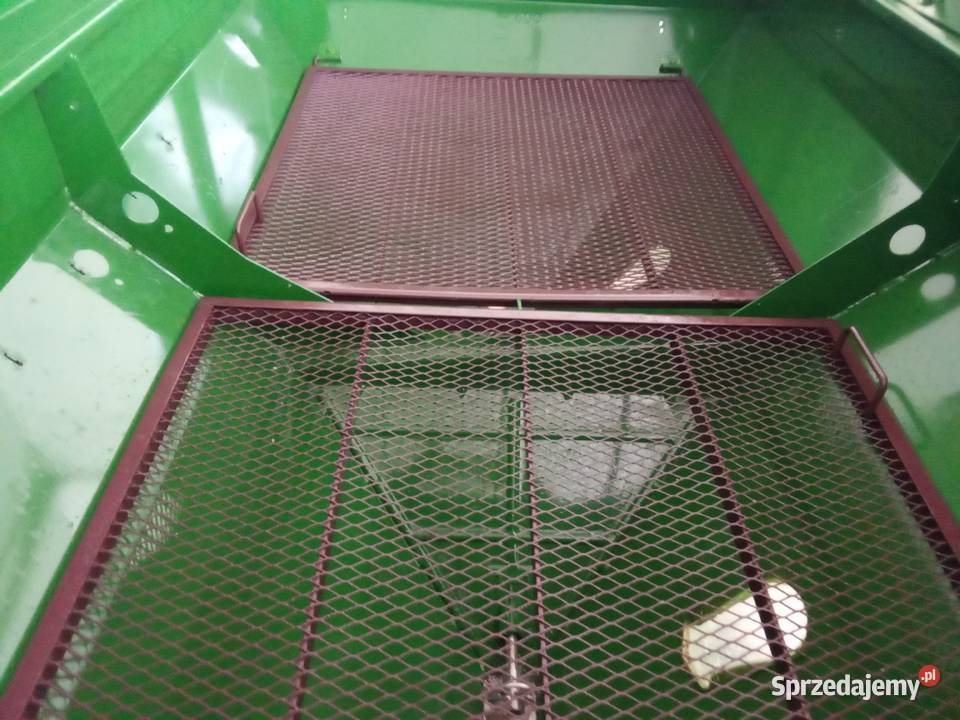 Rozsiewacz nawozów Amazone ZAM Nowosielce