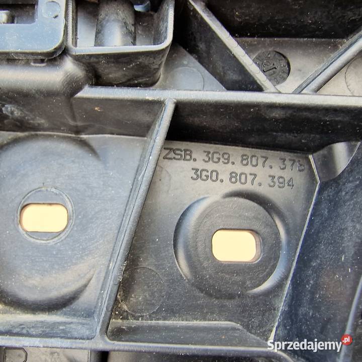 VW PASSAT B8 ŚLIZG ZDERZAKA TYŁ PRAWY 3G9807376 osobowe lubuskie Trzciel