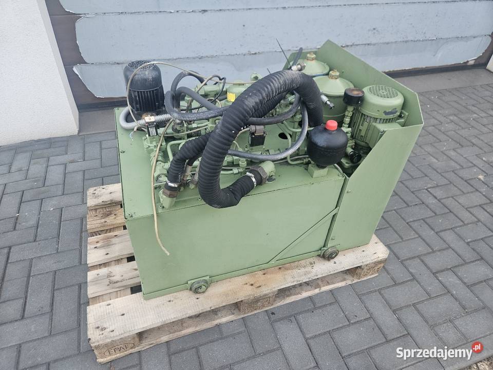 Zbiornik nafty i agregat hydrauliczny do sprzedam