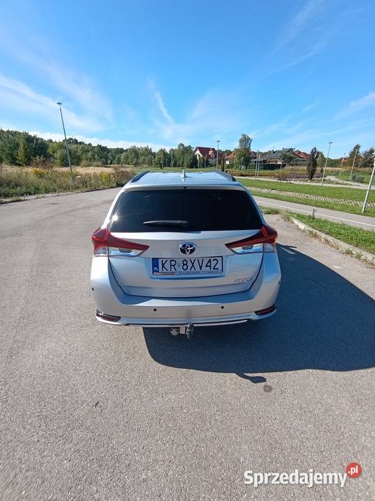 Toyota Auris 16 lpg Kielce sprzedam