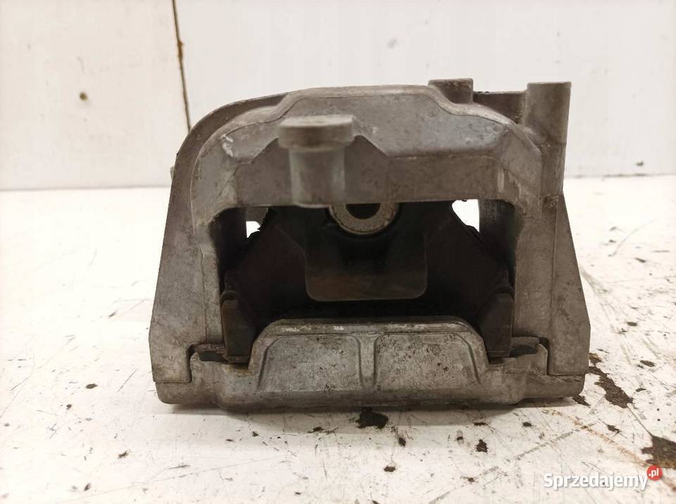 PODUSZKA SILNIKA 1K0199262AL 16 8V Skoda Octavia Rok produkcji 2013