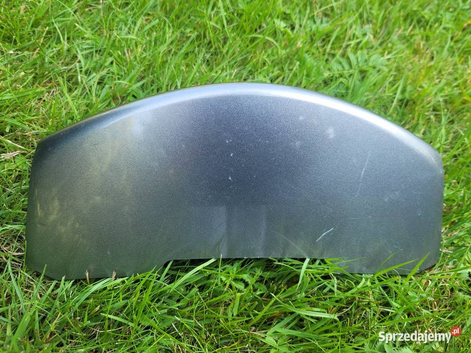 Suzuki Burgman 400 K7K10 łącznik zadupka owiewka Piła