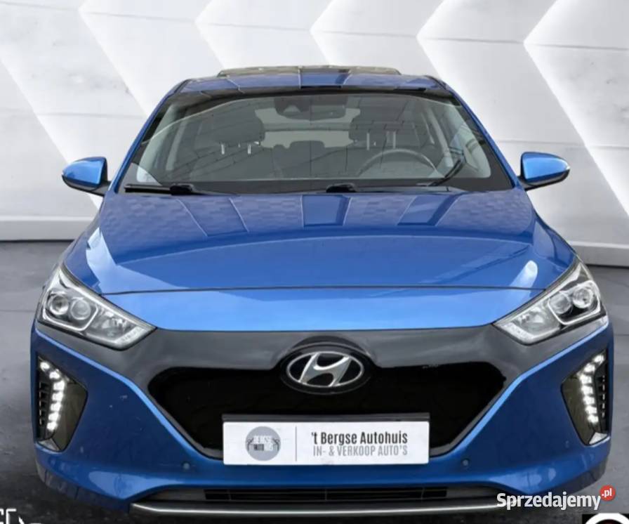 HYUNDAI IONIQ 28 kWh z niskim przebiegiem w Kraków