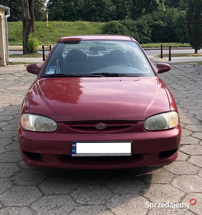 Kia sephia 1
