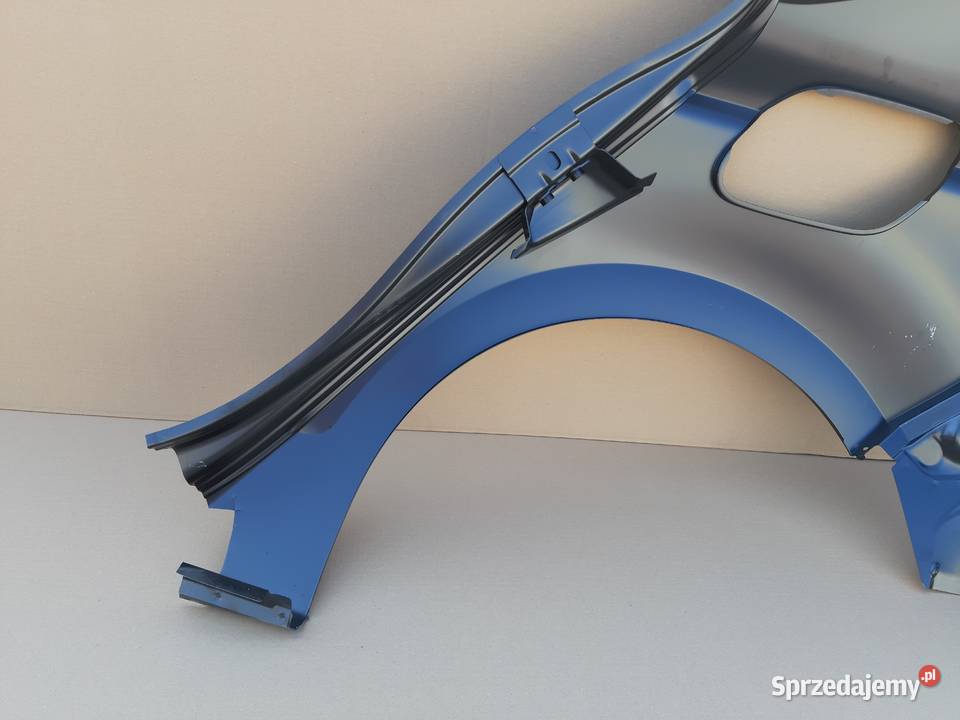 VW GOLF SPORTSVAN BŁOTNIK PRAWY TYŁ POSZYCIE Karoseria Trzciel