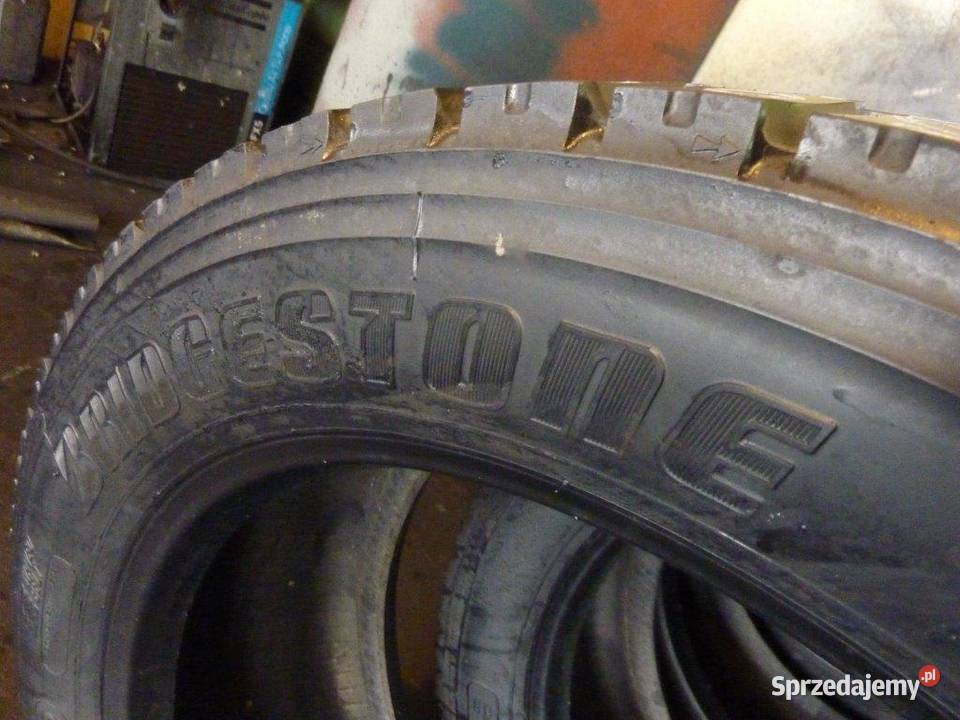 4x Opona używana ciężarowa 31545R225 BRIDGESTONE