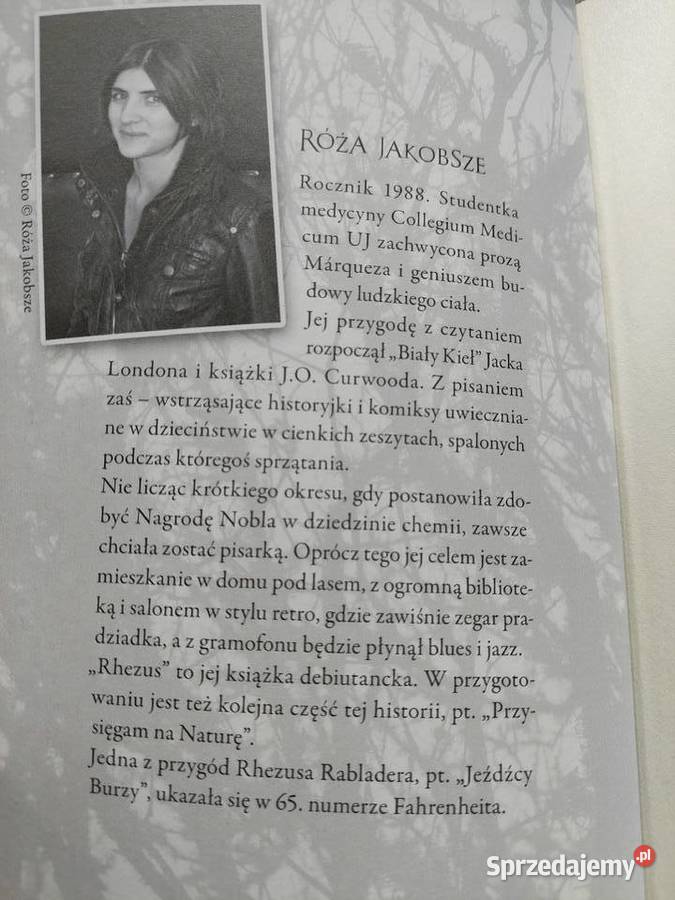 RHEZUS zielone oczy wyroczni Róża Jakobsze Kraków