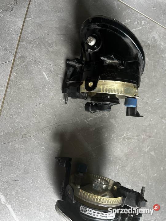 lampa przednia prawa vw touareg 7P1 941 034 Strzelin