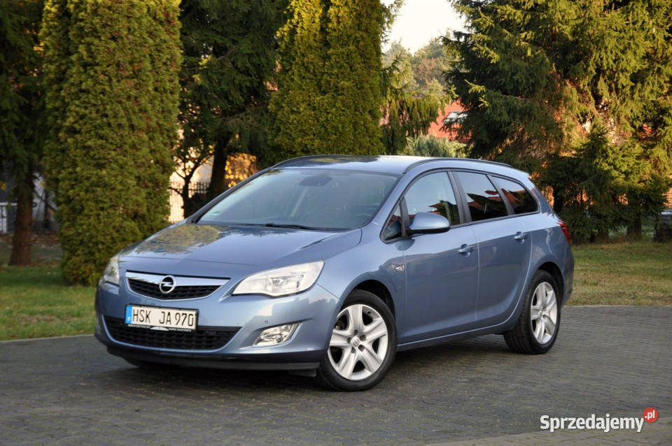 Opel Astra 16T180Duża NaviGrzane gniazdo AUX mazowieckie