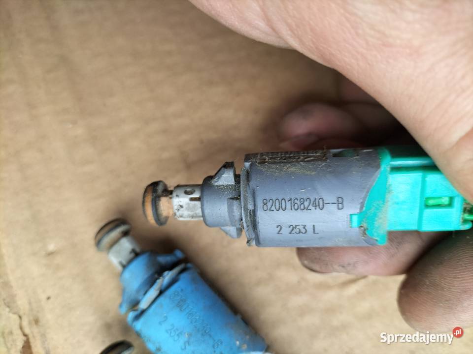 CZUJNIK PEDAŁU SPRZĘGŁA STOPU 8200168240 Kamień-Kolonia