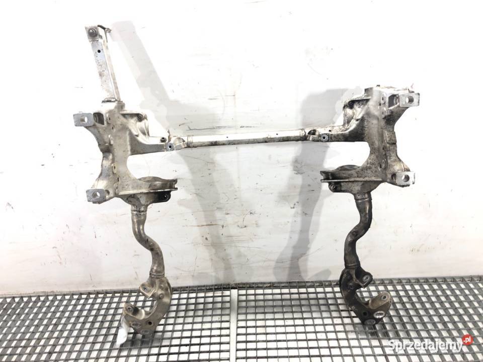 BELKA POD SILNIK AUDI Q7 4M 30 272 4M0399315L