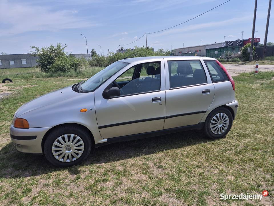 Sprzedam Fiata Punto 1